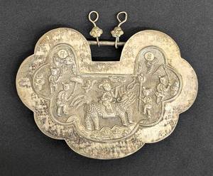 lot 131 image: Large Chinese Sliver Pendant