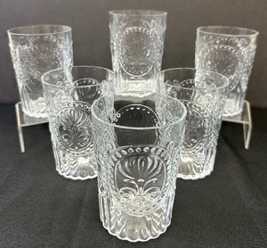 lot 28A image: Lovely Van Verre Fleur De Lys Small Clear Glasses - Set of 6