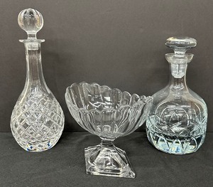lot 214 image: A Lovely Collection of Vintage Crystal