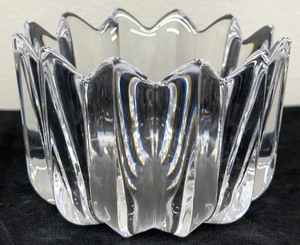 lot 218 image: Orrefors (Sweden) Crystal 12 Point Candy Bowl