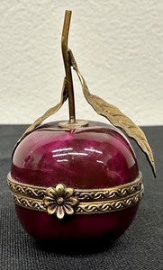 lot 143A image: Cherry Limoges France Rochard Collectible Trinket Box
