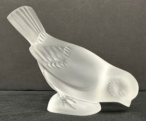 lot 58B image: Vintage Lalique France Frosted Crystal Sparrow Bird Figurine with Head Down
