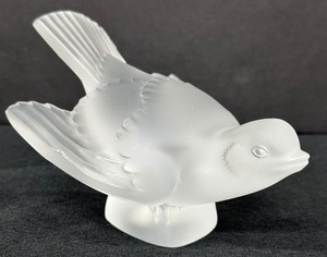lot 75B image: Lalique Frosted Crystal Sparrow Wings Out