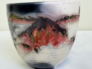 lot 32D image: Patrick Dragon Pottery Vase