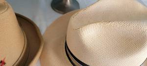 lot 92 image: Vintage Mens Brown Hat Collection, 4  Bailey  Dobbs