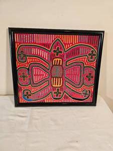 lot 113 image: Kuna Styled Molas Textile Art