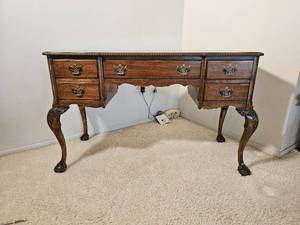 lot 49 image: Northern Furniture Company French Provincial Writing Desk