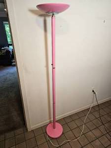 lot 122 image: Mauve Pink Torchiere Lamp