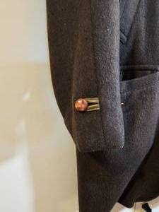 lot 139 image: Mens Size 40 Wool Coat