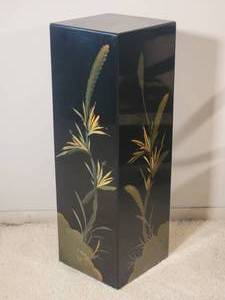 lot 25 image: Breathtaking Taiwanese Handpainted Black Lacquered Pedestal - A