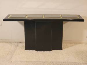 lot 71 image: Vintage Sleek Black Lacquer Finish Conosole Table