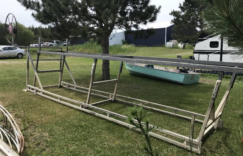 3000# EZ-Roll Pontoon Lift