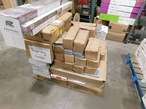 lot 1 image: WHOLESALE PALLET LOT OF FLOORING  TILE ITEMS