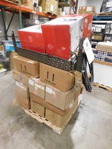 lot 9 image: WHOLESALE PALLET LOT OF GENERAL MERCHANDISE
