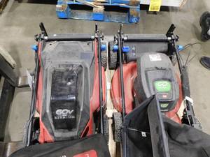lot 67 image: 2 - TORO PUSH MOWERS FOR PARTSREPAIR