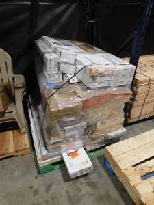 lot 82 image: WHOLESALE PALLET LOT OF FLOORING ITEMS