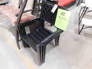 lot 138 image: (4) METAL CHAIRS