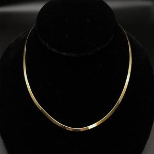 lot 63B image: Classic Brightly Polished Herringbone Chain Necklace in 14k Yellow Gold