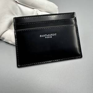 lot 69 image: Brand New Saint Laurent Black Smooth Leather Card Holder - Authentic $375 Retail