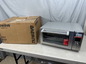 New Nuwave Bravo Air Fryer  Toaster Oven