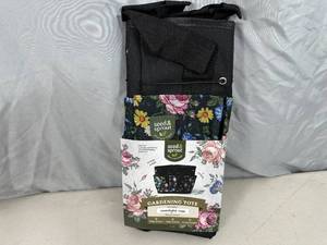 New 8 Pocket Gardening Tote