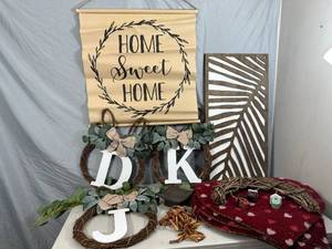 New and Pre-Owned Home Decor, Door Mats, Wall Decor, and More