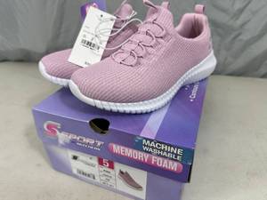 New Pair of Skechers Sport Memory Foam Shoes - Size 5
