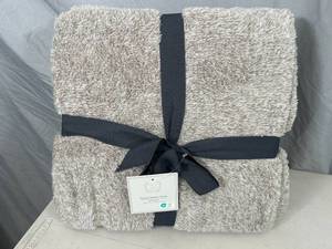 New Luxury Oversize Throw Blanket