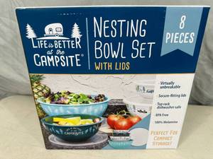 New 8 pc Camping Themed Nesting Bowls with Lids