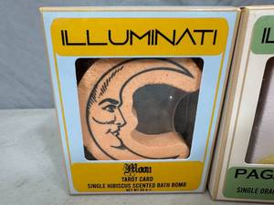 3 New Tarot Card Themed Bath Bombs