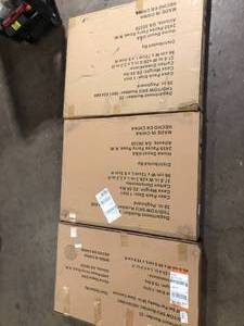 lot 47 image: Lot of Assorted Garage Items Various Models and Conditions Customer Returns See Pictures