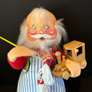 Adorable Annalee Doll Cloth Santa Claus