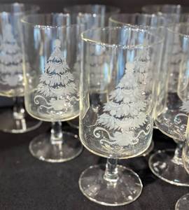 Neiman Marcus Etched Glass Christmas Glassware Set