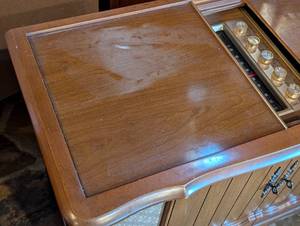 Magnavox French Provincial Stereo Console