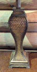 Decorative Woven Table Lamp