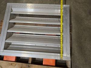 lot 60 image: 24 x 30 loevered industrial vent cover