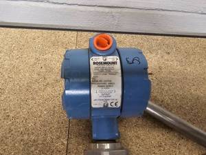 lot 67 image: Rosemount Guided Wave Radar level and interface transmitter