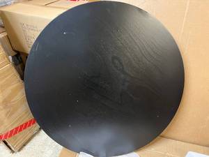Black Finish 42 Round Dining Table