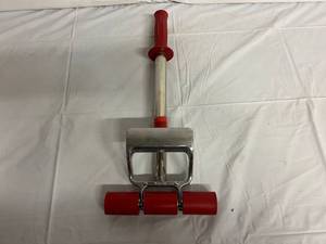 Roberts Extendible Floor Roller