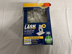 300ct Pack of Tile Leveling Clips