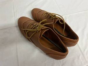 Ollio Womens Brown Oxfords - Size 7