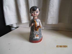 lot 36 image: 9 Mexican Folk Art Clay Child with...