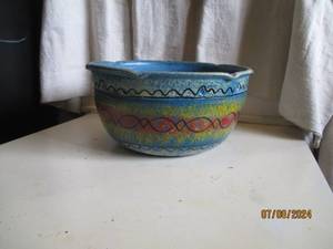 lot 48 image: Hand spun and painted 126 mexic...
