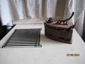 lot 83 image: Vintage charcoal sad iron and metal...