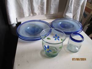 lot 93 image: Set of 6-clear and Cobalt colored g...