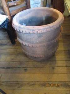 lot 118 image: Large 1920 clay outdoor planter...