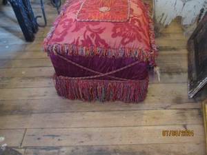 lot 120 image: Delicate vintage Upholstered Ottoma...