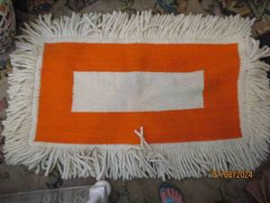 lot 139 image: 2ft3ft Orange and Ivory wool rug ...