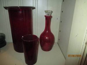 lot 158 image: 3 Red glass liquid vessels