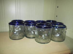 lot 380 image: (10( Cobalt blue rimmed hand blown Mexican drinking glasses